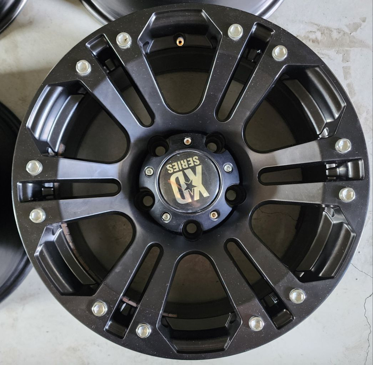 슈거레이 몬스터XD 16인치 휠, 렉스턴 16인치 휠--4