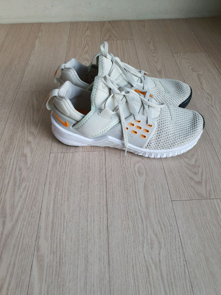 나이키 운동화 남녀공용--2