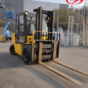 [중고지게차] 현대 45DE / 4.5톤 디젤지게차 / D4DD 엔진 / 2단 마스트 3.0m 판매