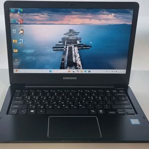 nt501r3a 윈도우11 가볍고 13인치 노트북 팜