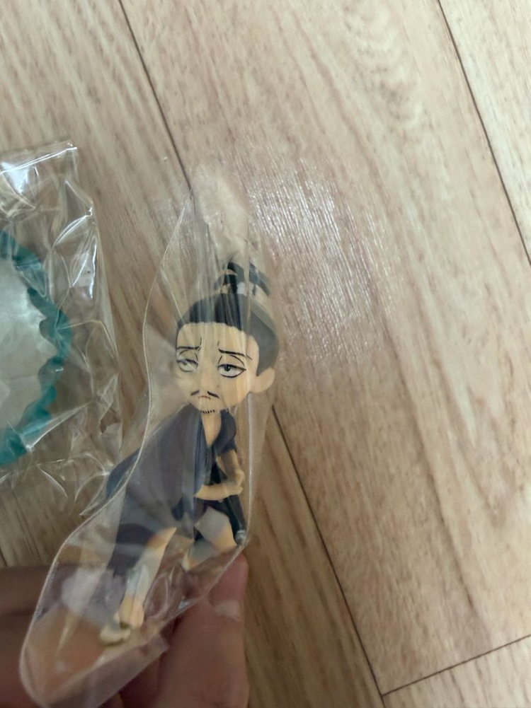 헌터헌터 데스크탑 리멘트 곤,키르아,노부나가 피규어 일괄 팝니다--3