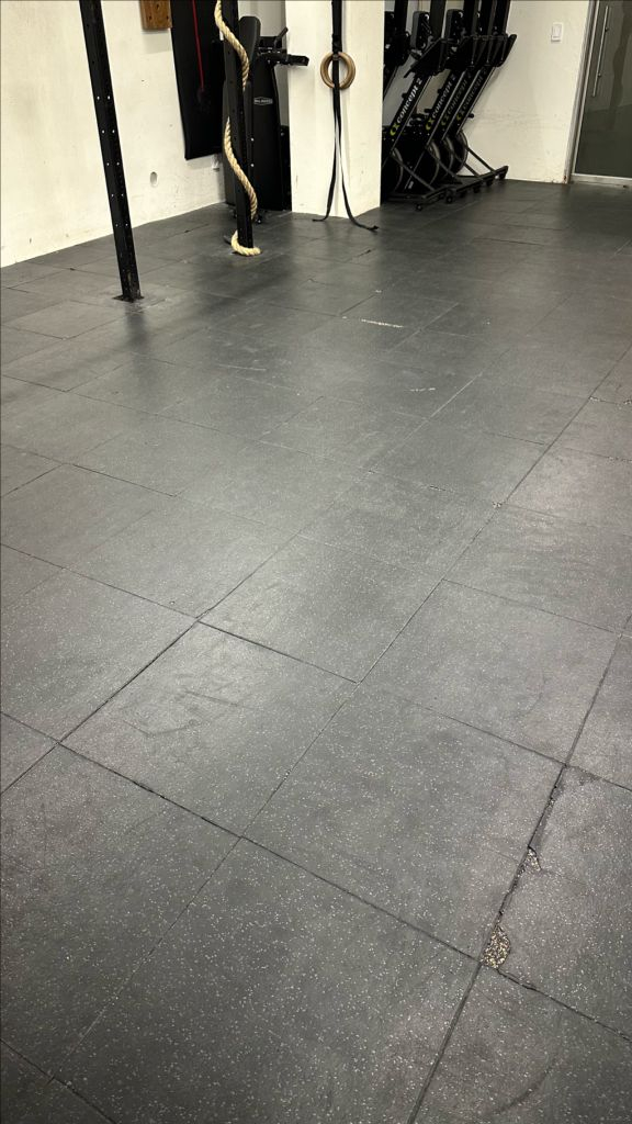 고무블럭 코팅블럭 50*50 50T 팝니다--1