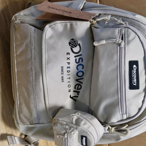 디스커버리 백팩