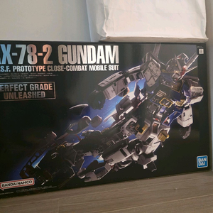 PG 언리쉬드 건담 판매