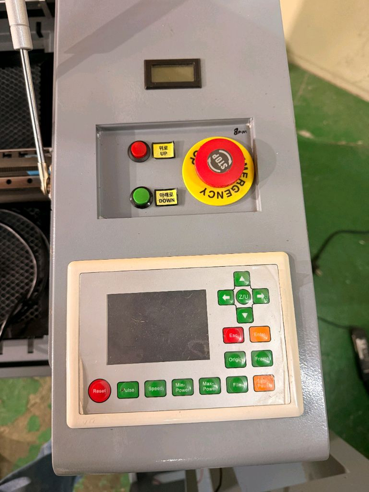 k1-460 레이저 커팅기 각인기--3