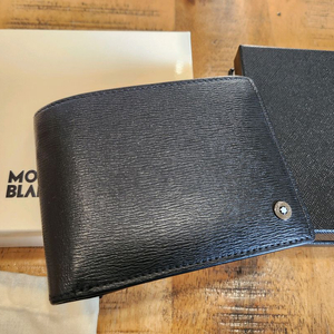 (정품) 몽블랑 4810 웨스트사이드 반지갑 블랙 풀박스