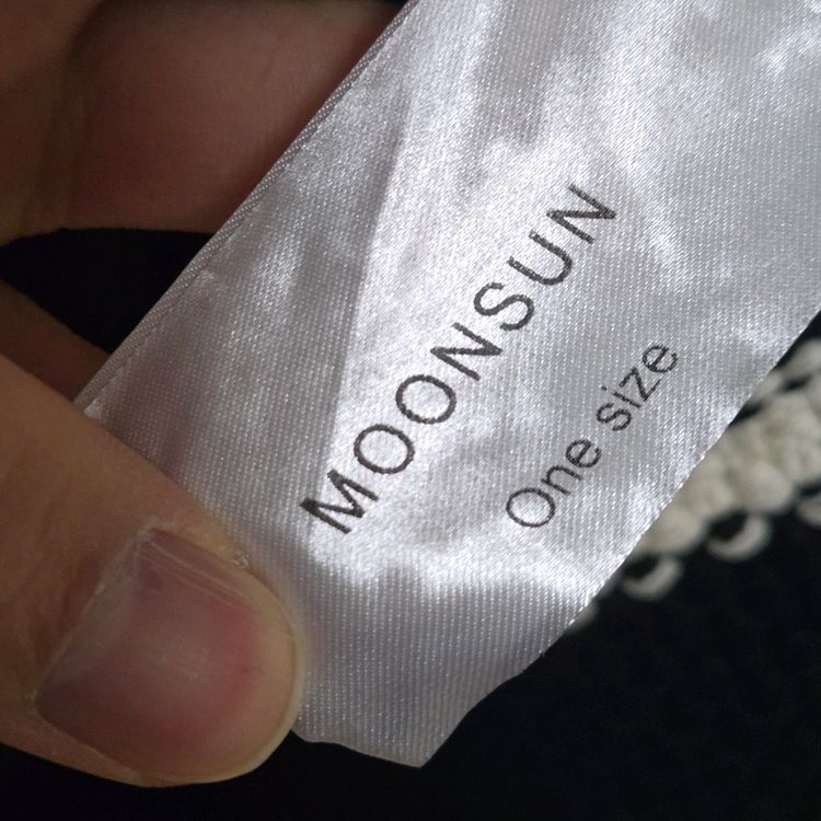 문선 블랙 크로셰 니트 베스트 / 여성 조끼 / 남성 조끼 이미지