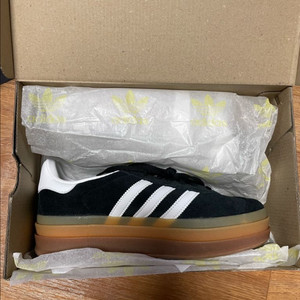 아디다스 가젤 볼드 W 블랙 230