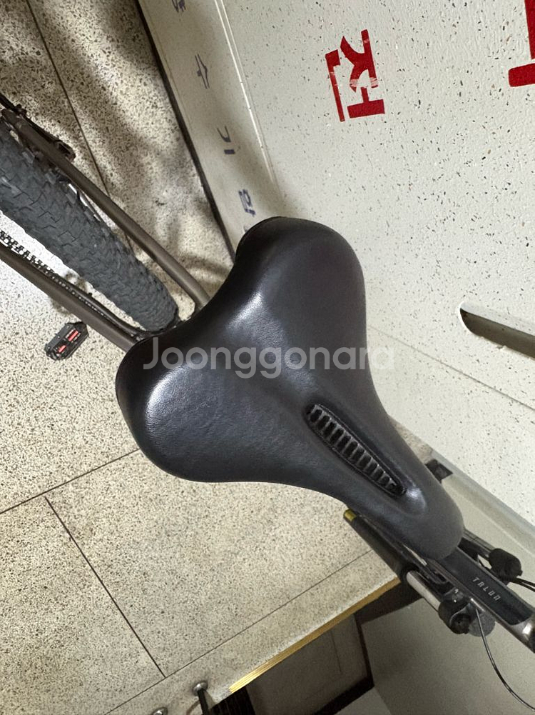 자이언트 2021타론2 mtb자전거 팝니다--6