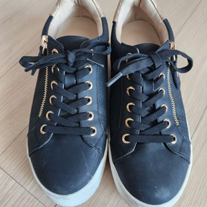 탠디 여자검정가죽단화 스니커즈235 이미지