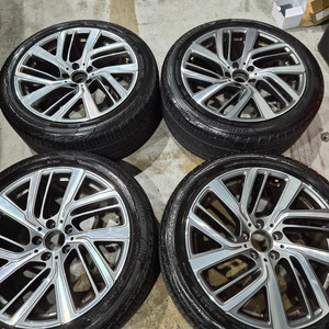 W214 벤츠E클래스 19인치 순정 휠타이어 판매합니다