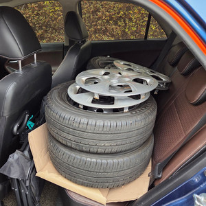 경차 깡통휠타이어 14인치 네 짝 (165 60 14)