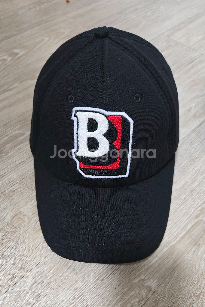 정품 버버리 볼캡 남녀공용 파격가(컨디션굿)--0