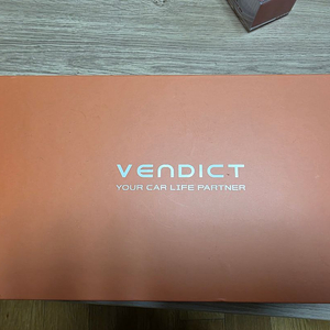 벤딕트 차량용 청소기 무선 에어건 자동차 휴대용 진공 미니 실내 핸디 더스트픽 판매합니다.