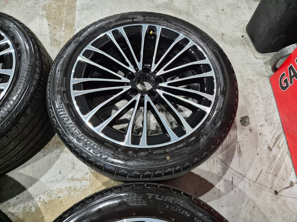 W223 벤츠S클래스 19인치 순정 휠타이어 판매합니다 이미지