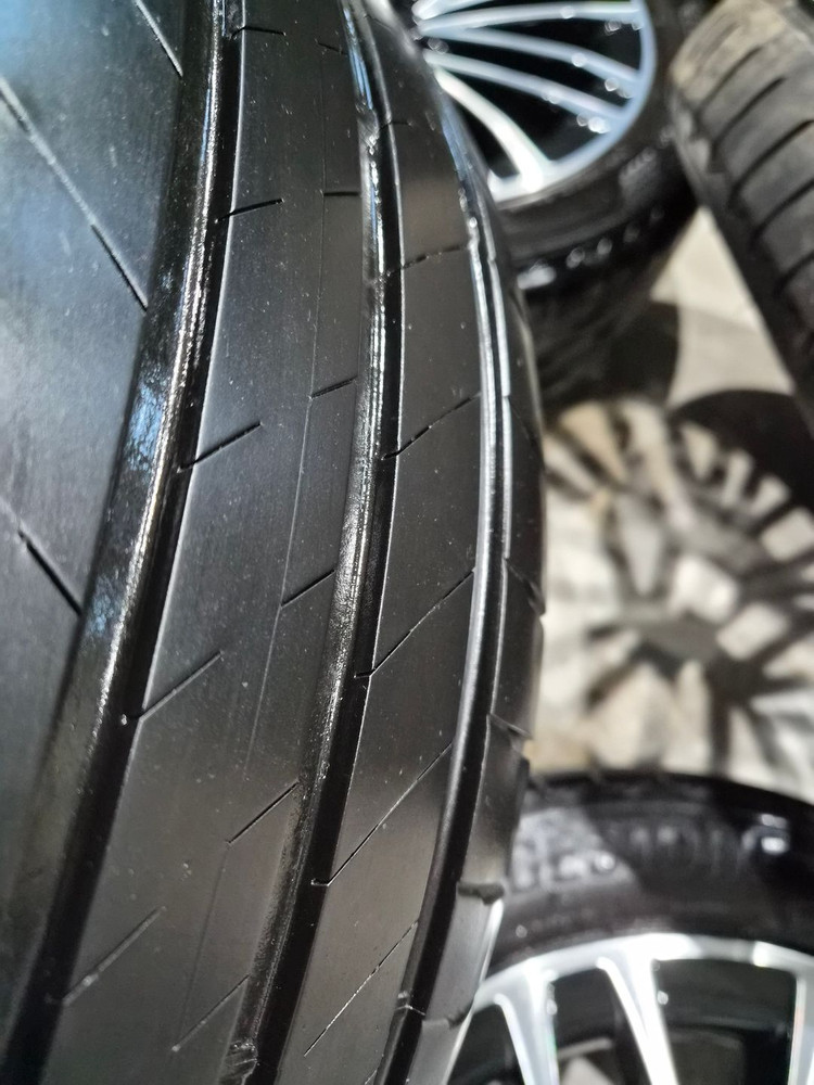 W223 벤츠S클래스 19인치 순정 휠타이어 판매합니다 이미지