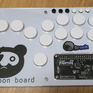 라쿤 히트박스 판매합니다 (PS5 대응)