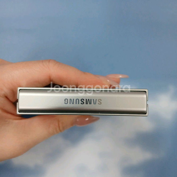 상태최상급 갤럭시Z플립6 256기가 민트 공기계 중고폰 알뜰폰 최신폰 효도폰 알뜰폰--5