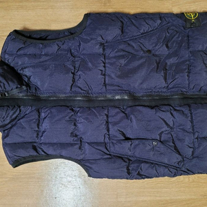 스톤아일랜드 패딩 M