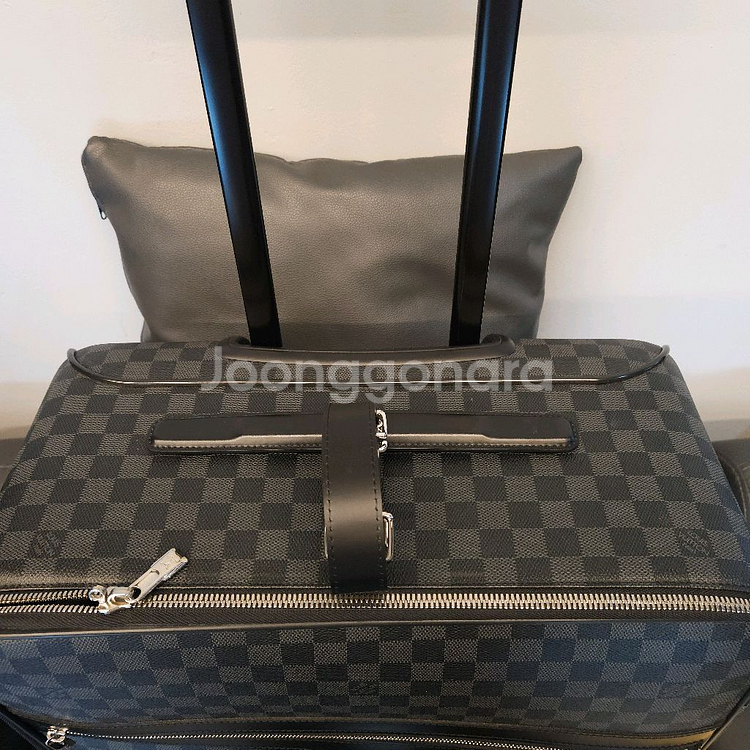 루이비통여행가방 페가세 케리어 65 그라피트--1