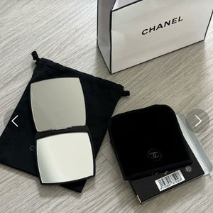 샤넬 블랙 미러