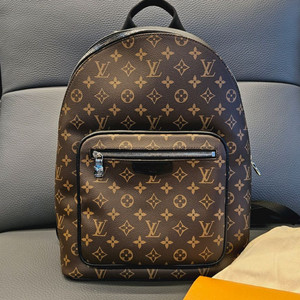 루이비통 백팩 조쉬 모노그램 보증서정품 A급