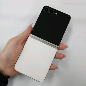 상태SS급 갤럭시Z플립5 256기가 크림 공기계 중고폰 알뜰폰 업무폰 세컨폰 저가폰 학생폰 자녀폰