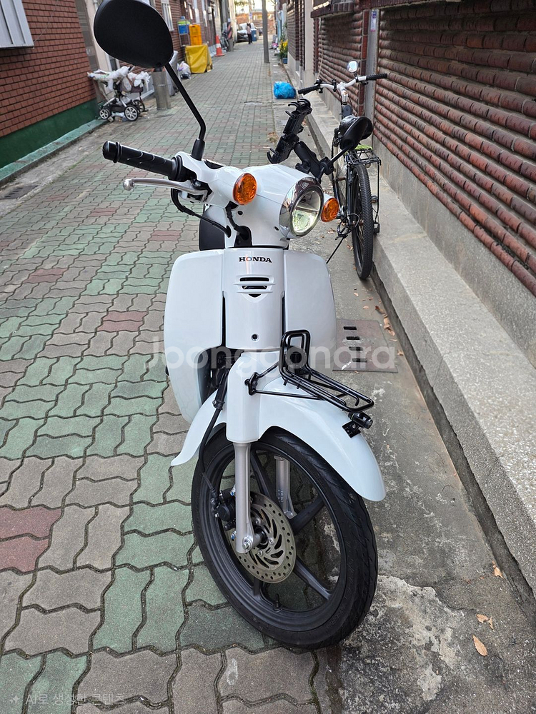혼다 슈퍼커브 110 스쿠터--0