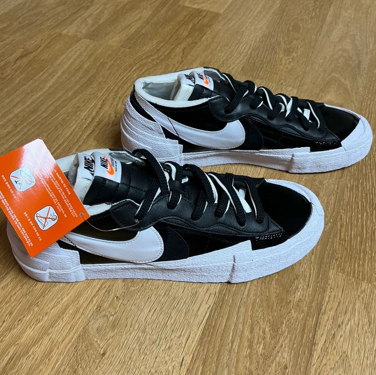 [290] 나이키 X 사카이 블레이저 로우 블랙 페이턴트 운동화 이미지