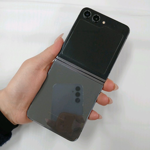 상태깨끗 갤럭시Z플립5 256기가 블랙 공기계 중고폰 저가폰 알뜰폰 세컨폰 효도폰