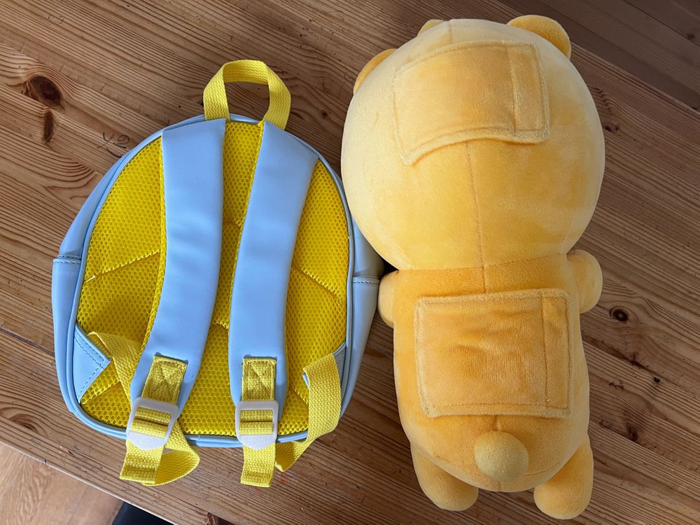 카카오프렌즈 라이언 가방 & 안전벨트 인형--1