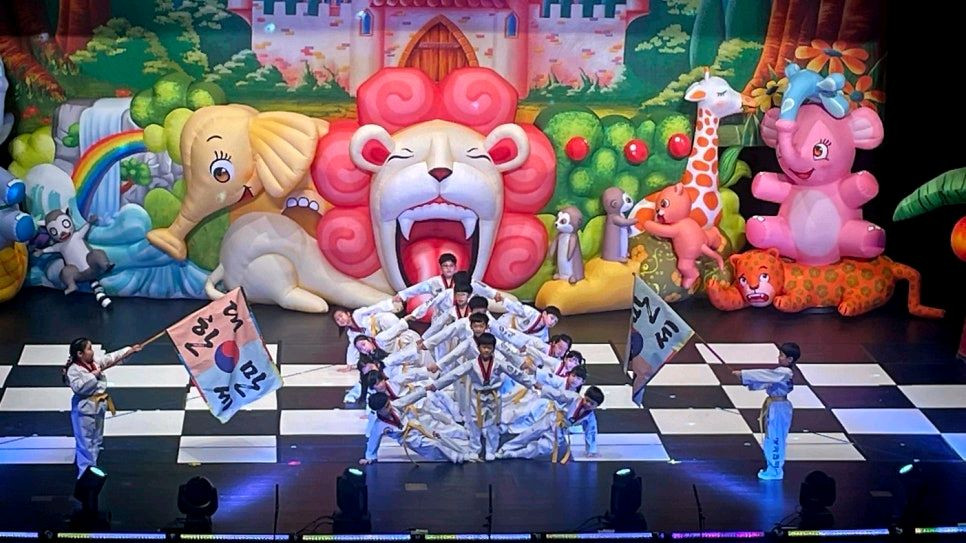 유치원 어린이집 발표회 의상대여 이미지