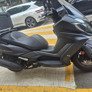 킴코 다운타운st 125 빅스쿠터 3천키로 팔아요 다운타운