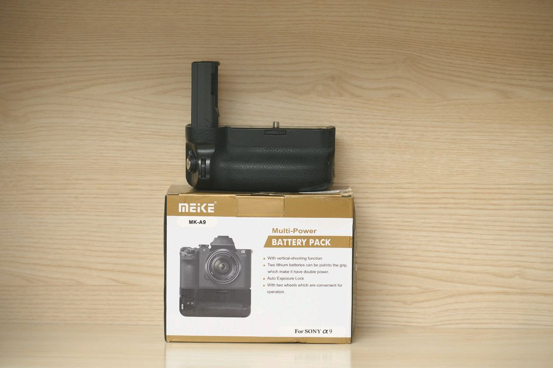 Meike mk-a9/mk-a9 pro 소니 세로그립 배터리팩 이미지