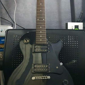 에피폰 레스폴 스튜디오 블랙 일렉기타