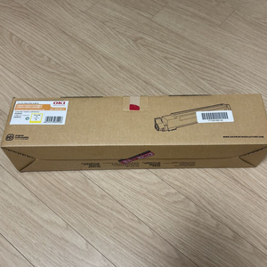 OKI 순정품 토너 카트리지 YELLOW p/n 42918917 판매 합니다. 이미지