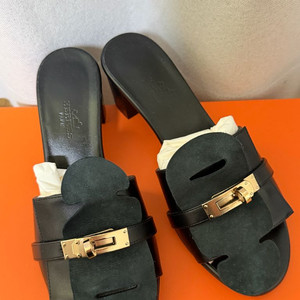 에르메스 지지 GIGI 50 금장 - 미착용 새상품