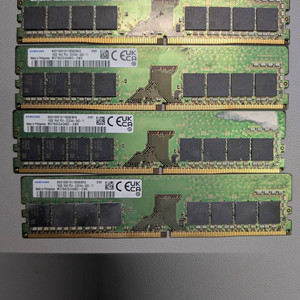 삼성 DDR4 3200 16GB 메모리 램 RAM x 4 장