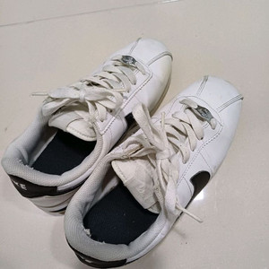 나이키 코르테즈 230