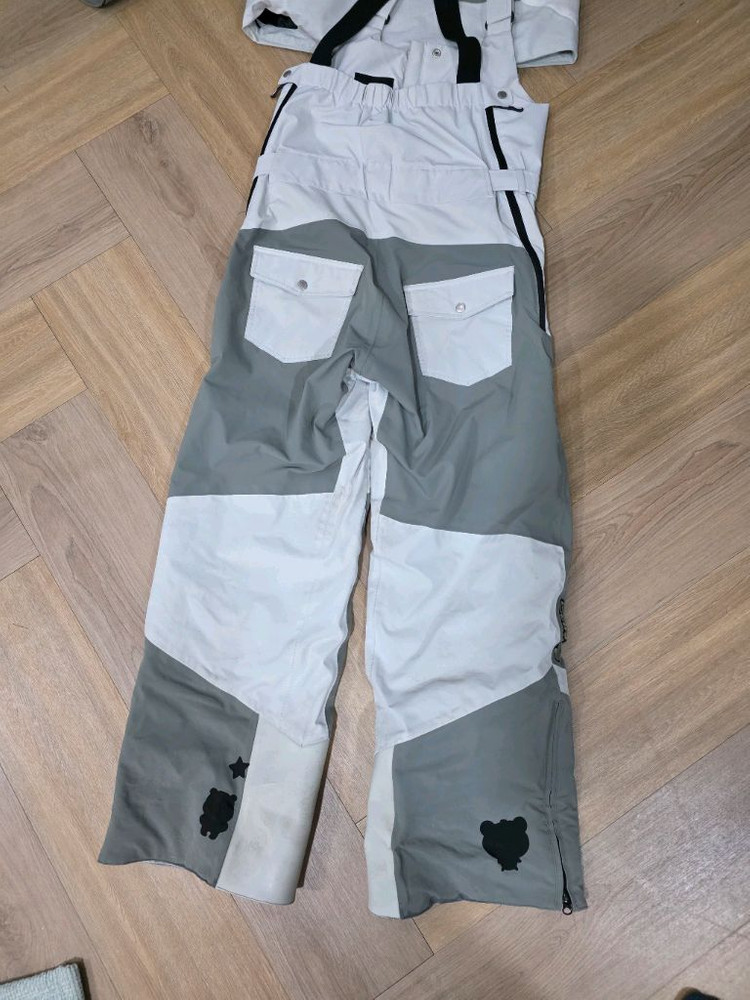 23-24시즌 카브 코리아 성인스키복 팝니다 이미지