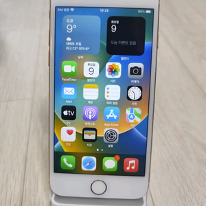 아이폰8 골드 256 상태절정급 일본장롱폰