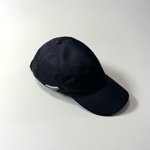 [정품/당일출고]프라다 삼각로고 리나일론 볼캡