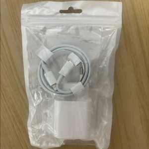 아이폰 8핀 고속 충전기 미개봉 새상품(어뎁터+케이블)