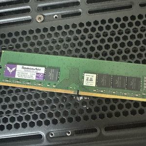 Ramonster ddr4 16gb 램 3200