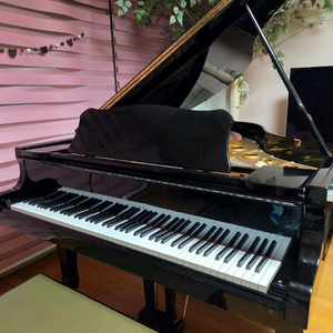 영창그랜드피아노C-185