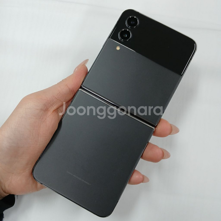 갤럭시Z플립4 256기가 블랙 상태최상급!! 공기계 중고폰매장 업무폰 저가폰 매장폰 알뜰폰 키즈폰--0