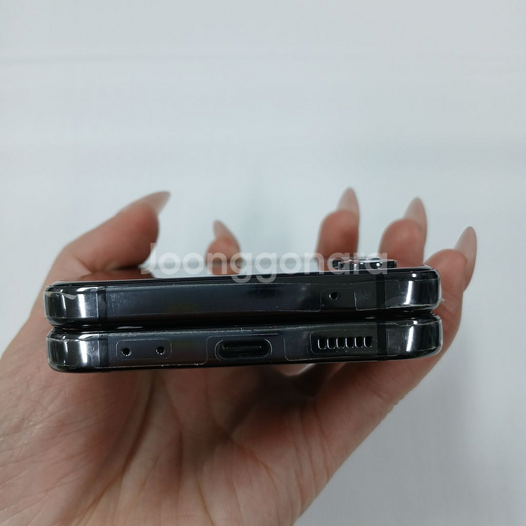 갤럭시Z플립4 256기가 블랙 상태최상급!! 공기계 중고폰매장 업무폰 저가폰 매장폰 알뜰폰 키즈폰--4