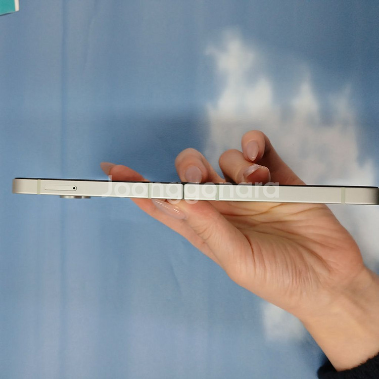 상태SS급 갤럭시Z플립6 256기가 민트 공기계 중고폰 최신폰 알뜰폰 효도폰 세컨폰 선불폰--2