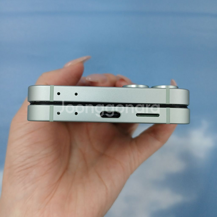 상태SS급 갤럭시Z플립6 256기가 민트 공기계 중고폰 최신폰 알뜰폰 효도폰 세컨폰 선불폰--4