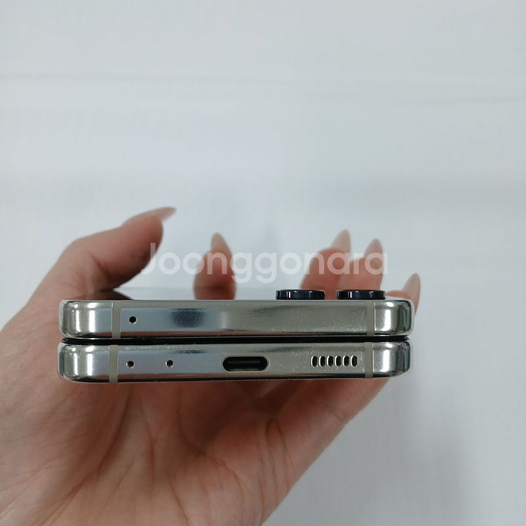 상태최상급 갤럭시Z플립5 256기가 크림 공기계 학생폰 서울중고폰 저가폰 최저가 알뜰폰 기기변경--4